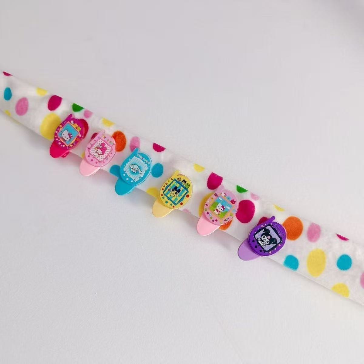 Cute Tamagotchi Asami Dopamine colored hairpin decoration set of 6