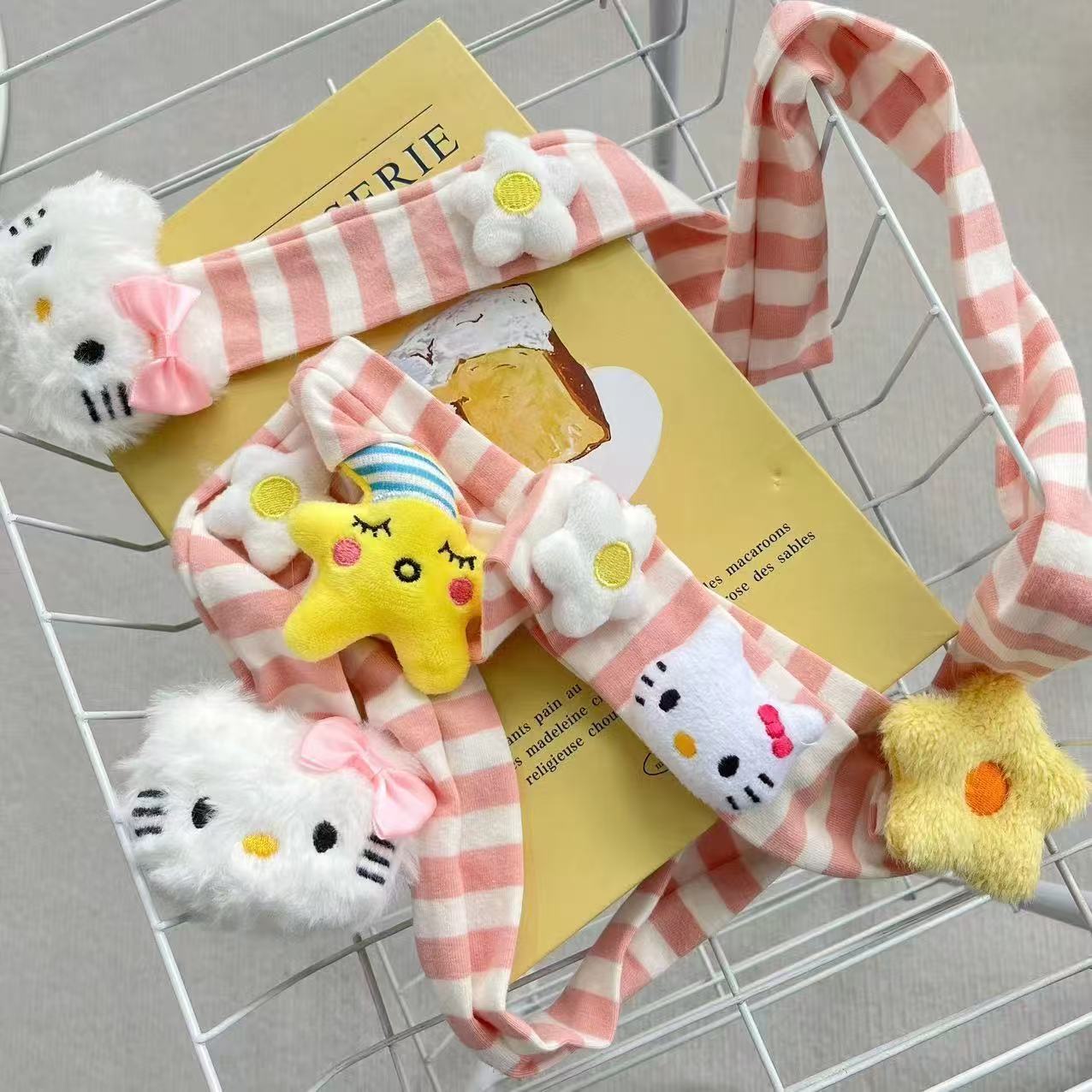 Retro Dopamine Kitty Striped Thin Scarf