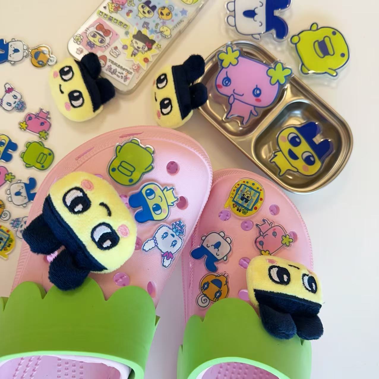 Japanese Tamagotchi Plush Hole Shoe Buckles Acrylic Shoe Flowers,Shoe charm (9 pieces, shoes not included)