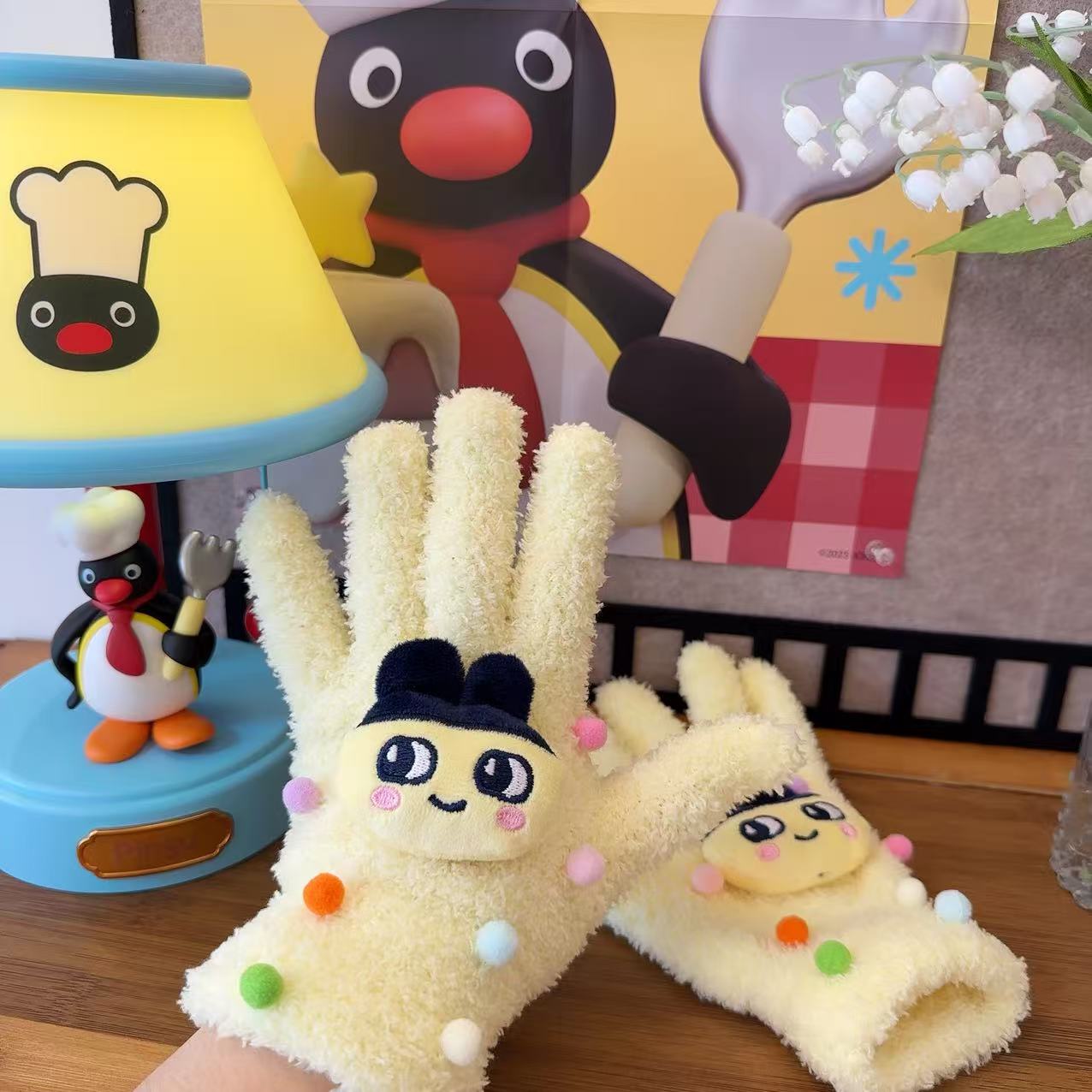 Japanese Cartoon Tamagotchi Yellow Plush Ladies Gloves
