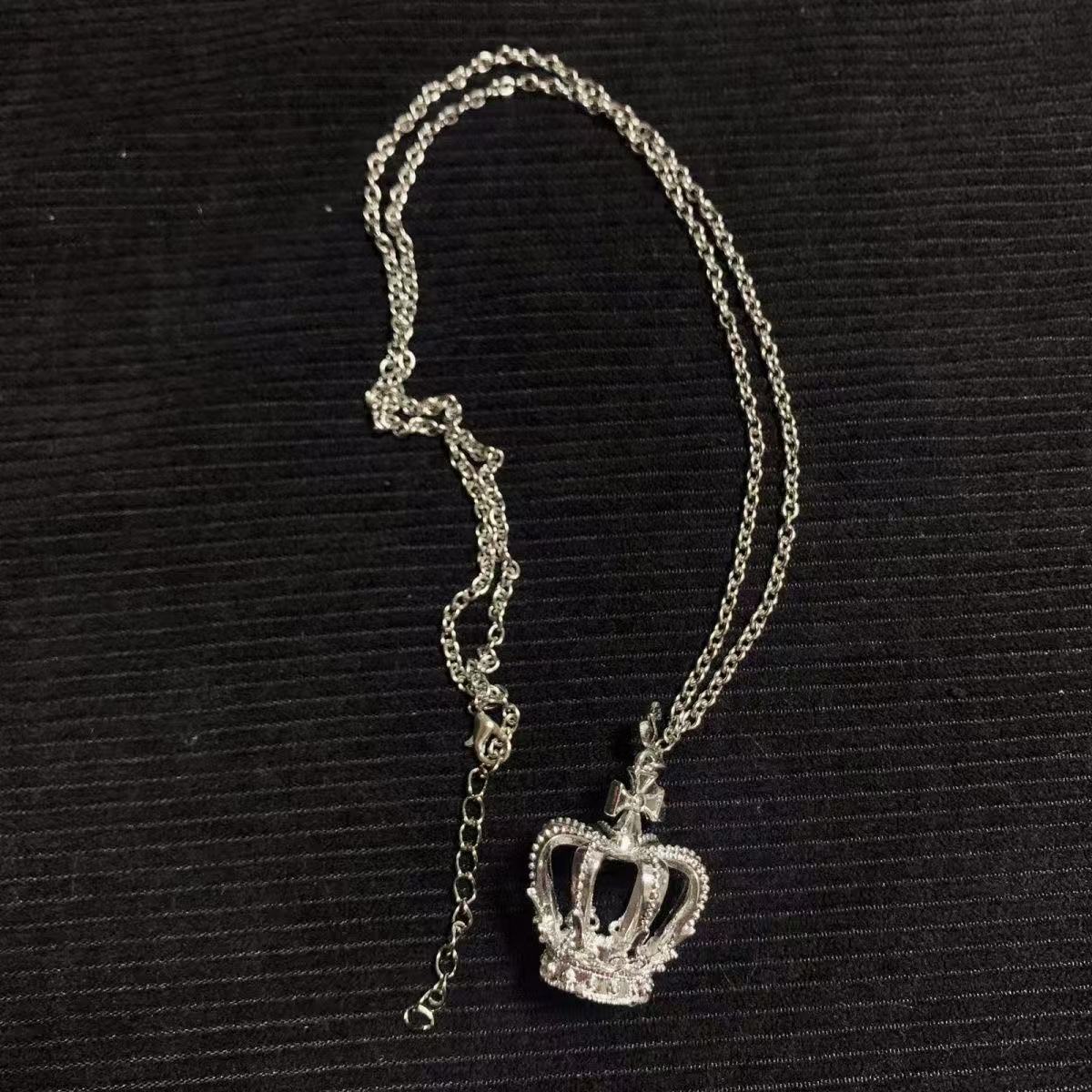 Japanese Style Kawaii Cute Bright Silver Crown Necklace